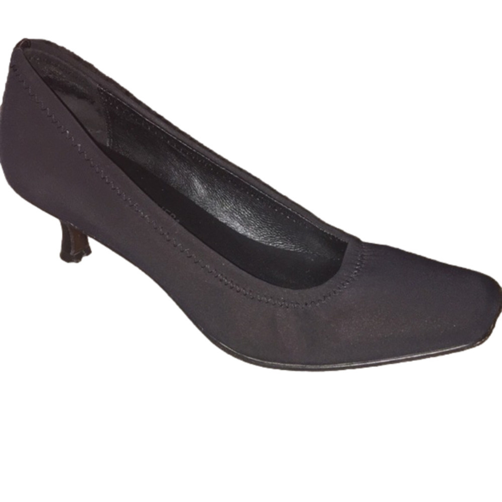 Donald J Pliner Seana Black Fabric Kitten Heels